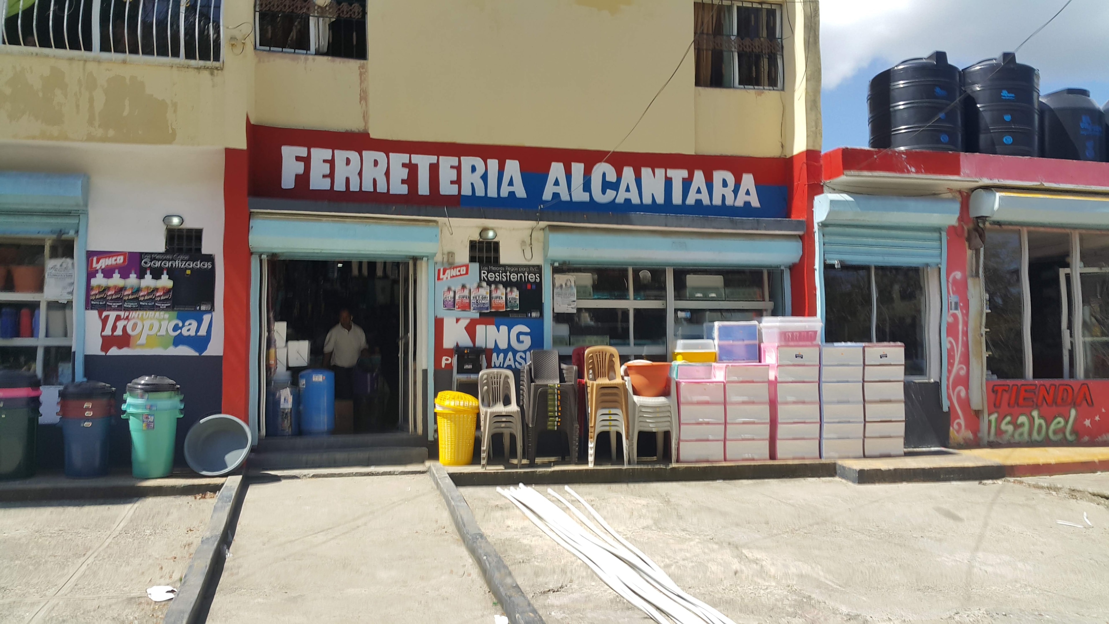 Ferretería Alcántara — PKCELL distribution partner in the Dominican Republic