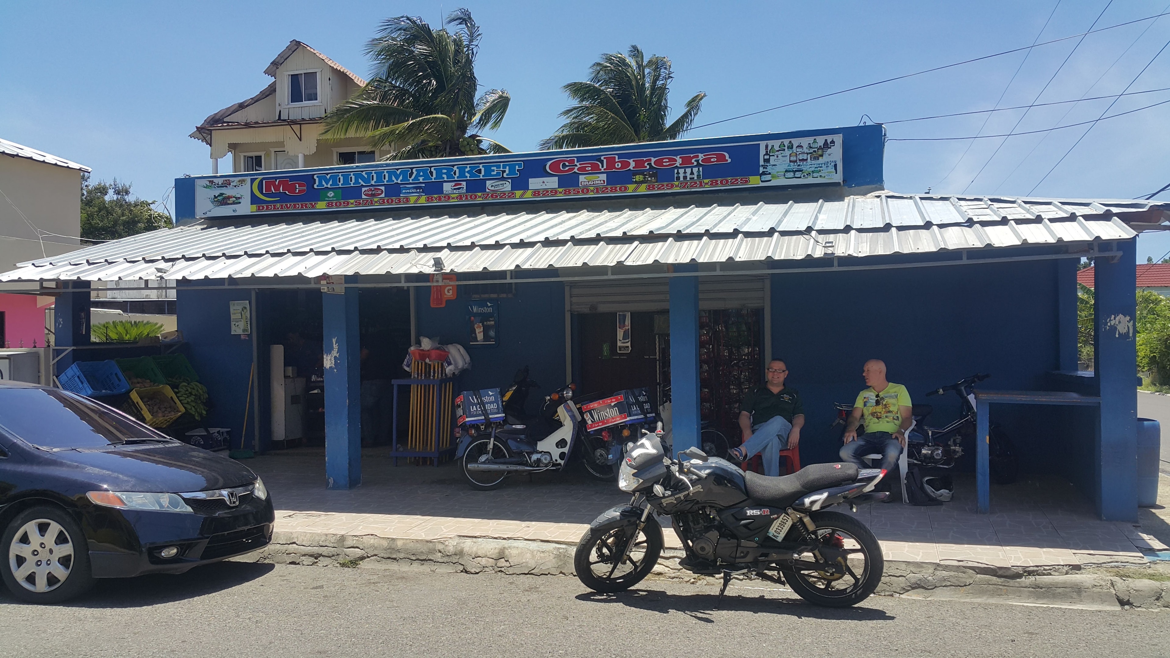 Minimarket Cabrera — PKCELL distribution partner