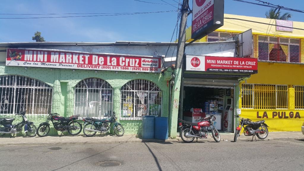 Mini Market De La Cruz exterior — PKCELL distribution partner